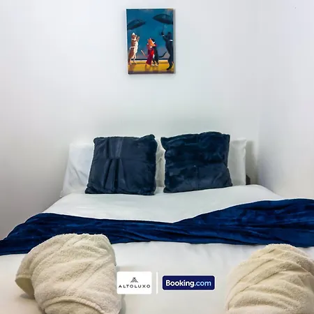 Inactive The Purple 5br House By Altoluxoexperience Short Lets & Serviced With Free Parking Σπίτι διακοπών *