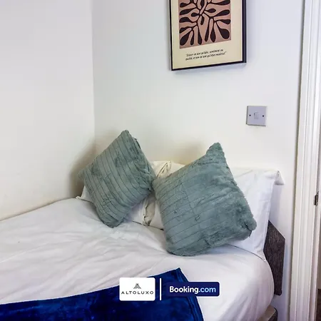 Inactive The Purple 5br House By Altoluxoexperience Short Lets & Serviced With Free Parking Vakantiehuis Bristol