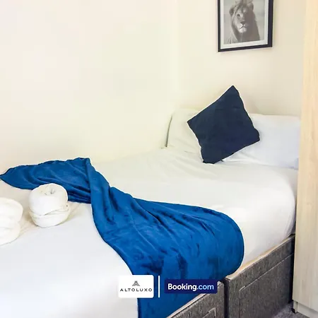 Vakantiehuis Inactive The Purple 5br House By Altoluxoexperience Short Lets & Serviced With Free Parking Bristol